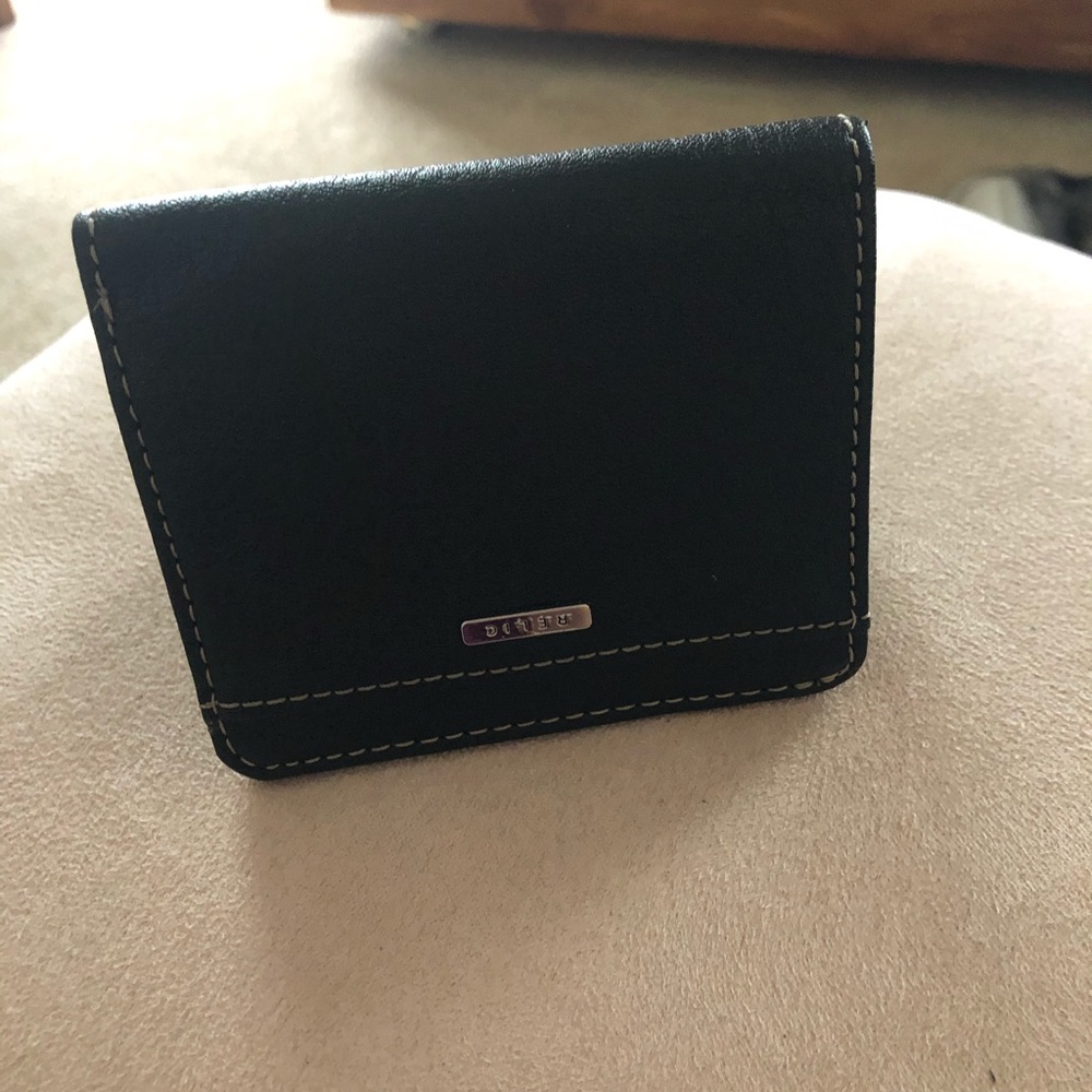 Relic wallet